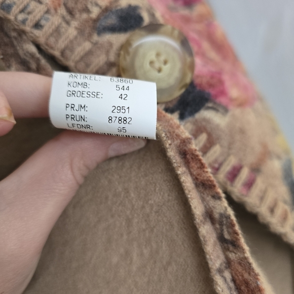 Geiger boiled wool jacket with a floral tapestry pattern - Picture 10 of 10